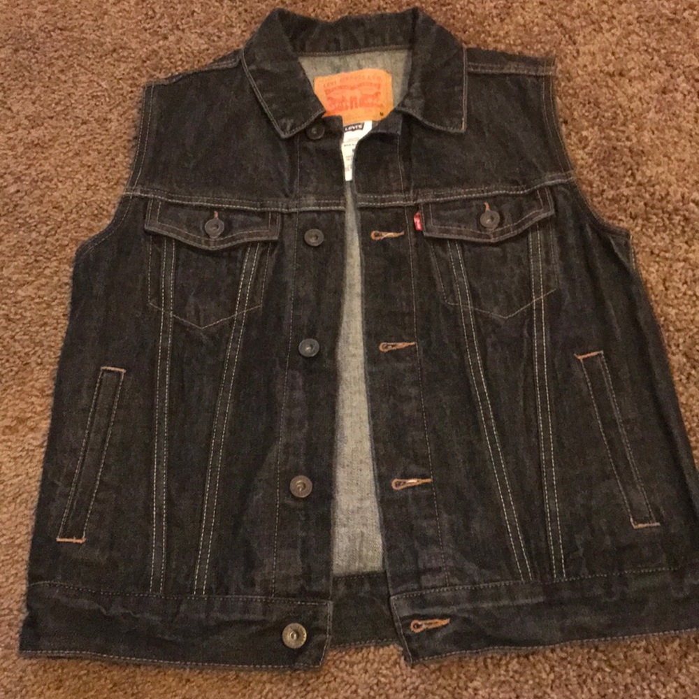 Levi Jean vest